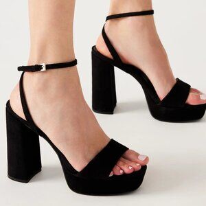 Steve Madden Lessa Black Suede Heels